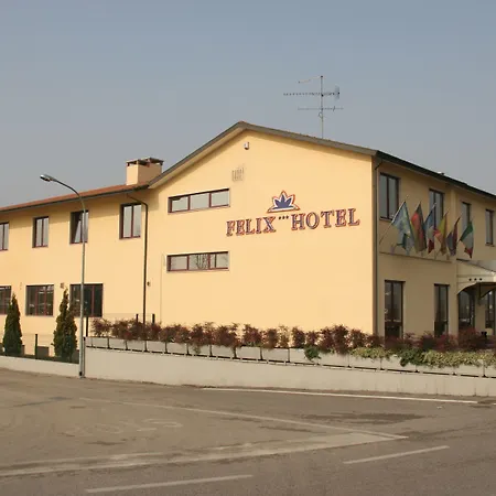 Felix Hotel & Residence-3